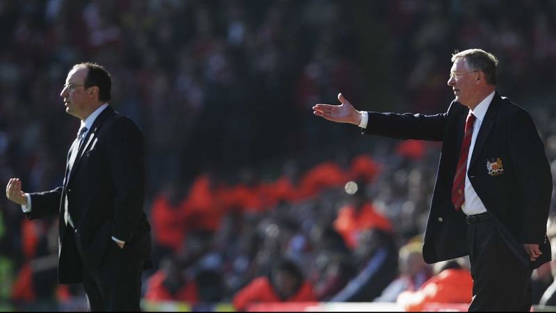Rafael Benitez and Alex Ferguson during a league match in 2007
