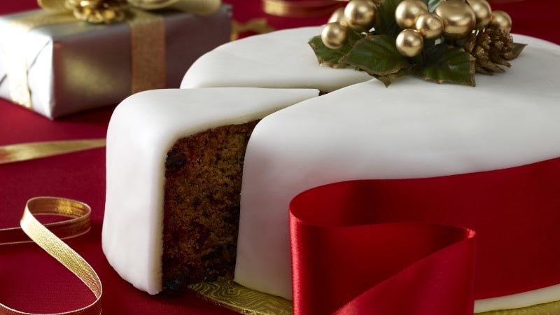 Simple Christmas Cake