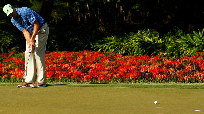 Matt Kuchar shot an eight-under round to move one shot clear in California