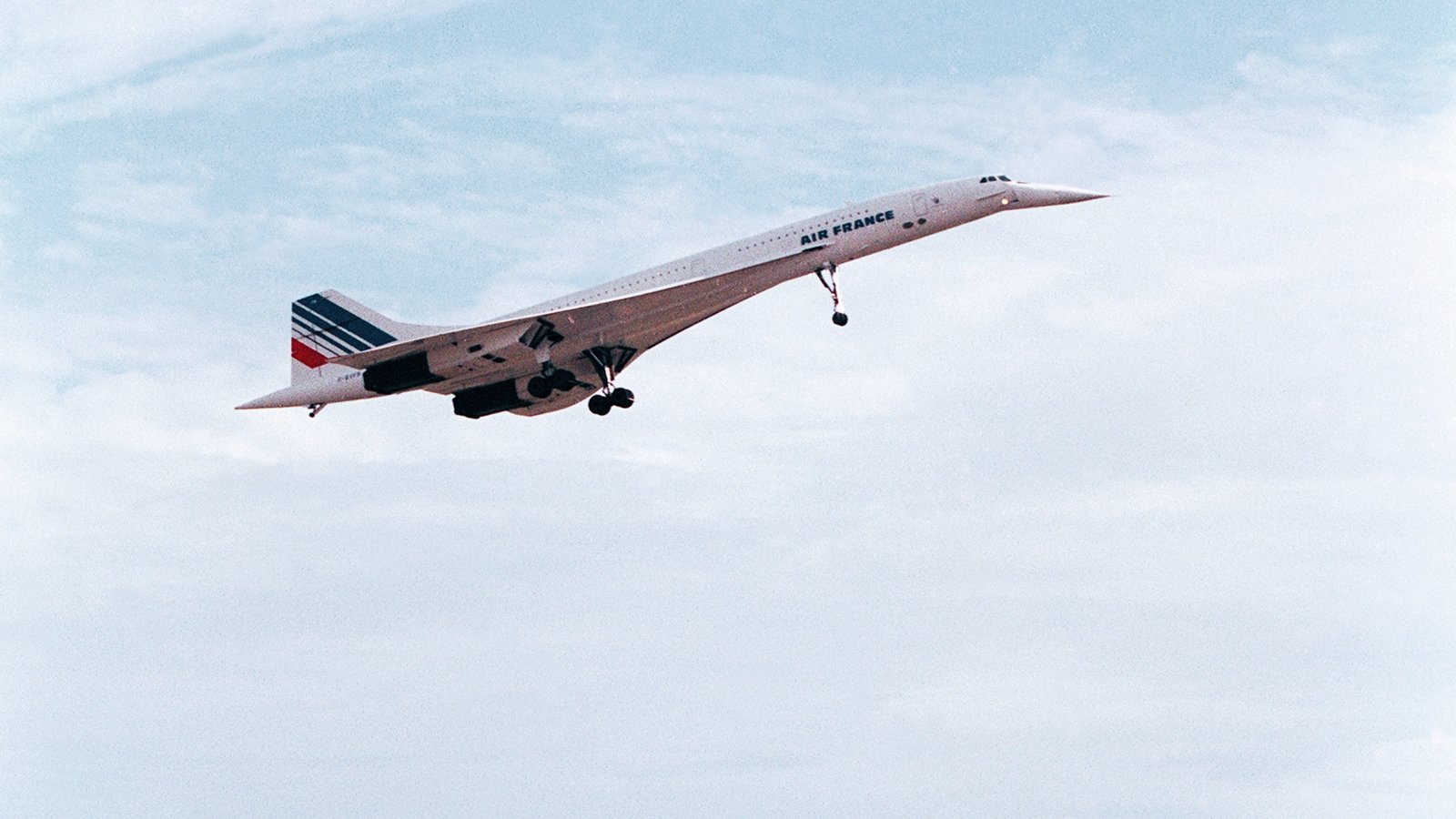 French court overturns Concorde crash conviction