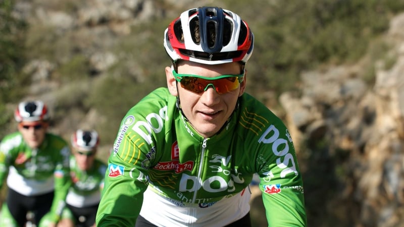 Liverpool's Mark McNally has re-signed for the team