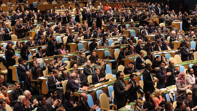 Palestinian President gets standing ovation by United Nations general assembly