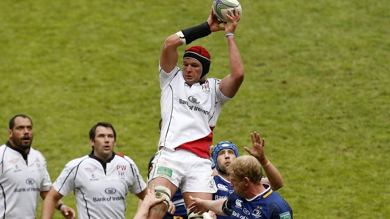 Johann Muller returns after a thumb injury