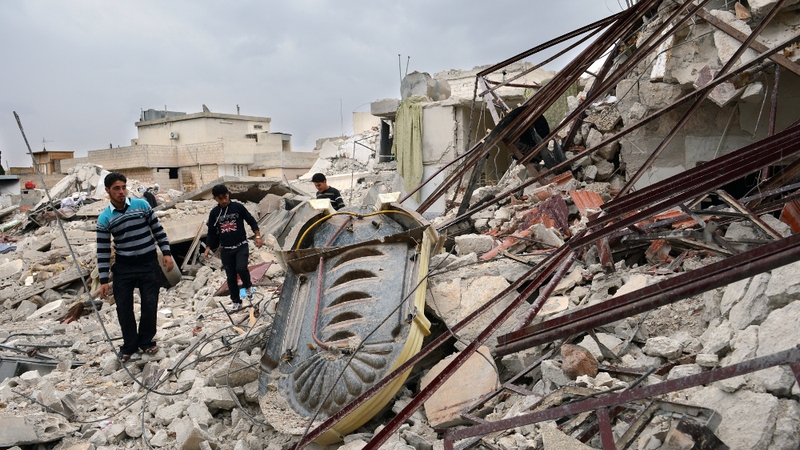 UN is withdrawing staff due to the worsening security situation in Syria