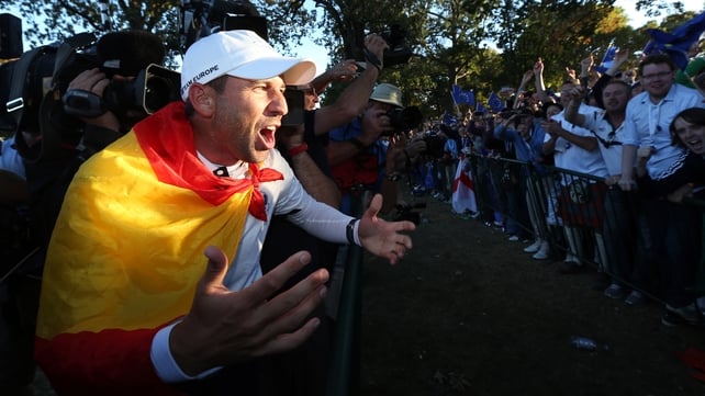 Sergio Garcia celebrates the dramatic 14.5 - 13.5 win for Europe after an amazing comeback