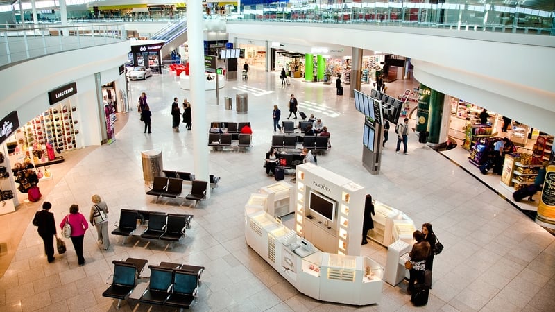 A total of 1,176,100 trips made to Ireland in three months from December to February