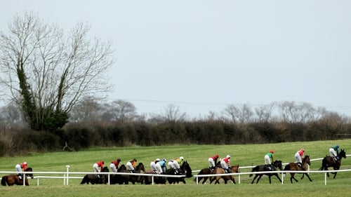 The racing begins at 12.25pm in Thurles