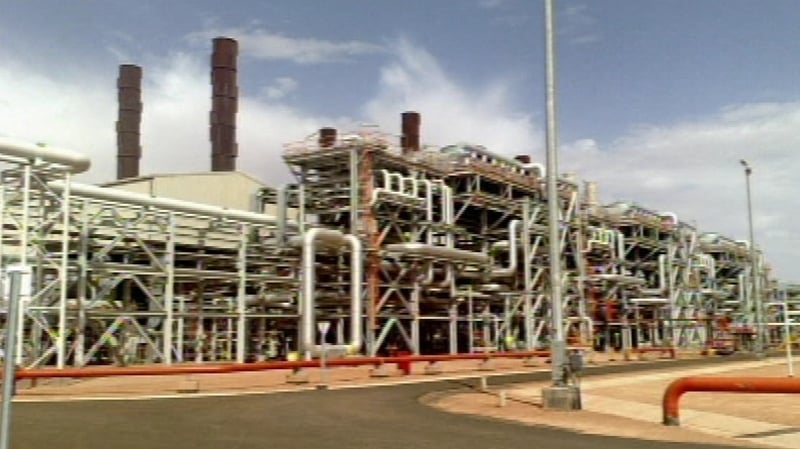 The natural gas complex is now surrounded by Algerian troops