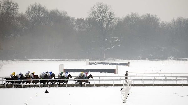Kempton's Sunday racing is off