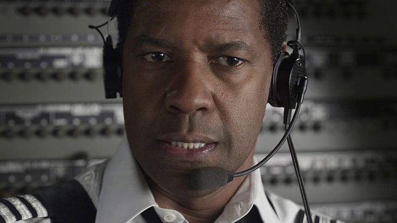 In Flight, Washington plays an airline pilot who is hailed as a hero after a crash-landing, only to have his sobriety investigated