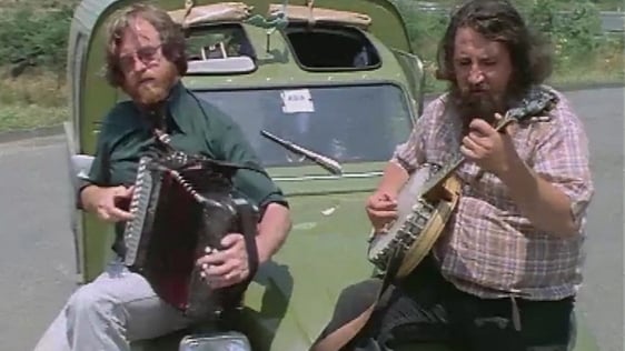 Barney McKenna and Tony MacMahon (1979)