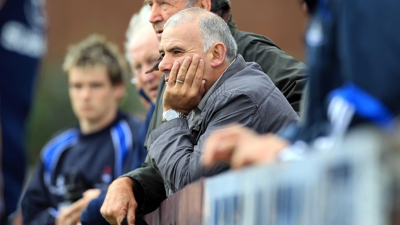 Ireland rugby legend Tony Ward feels that Jonathan Sexton has made the right decision in accepting Racing Métro's transfer offer