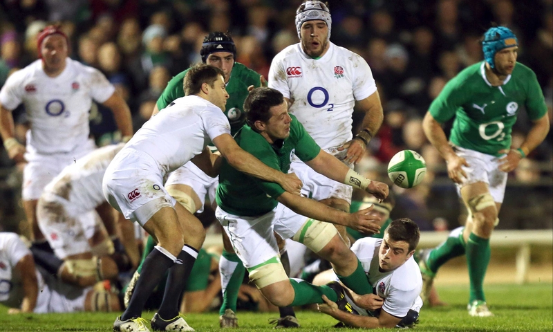 James Coughlin offloads despite the efforts of Richard Wigglesworth and George Ford
