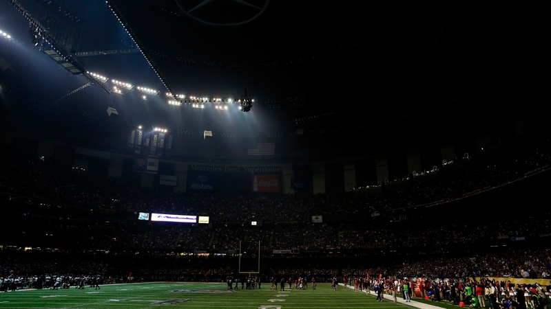 The sudden power outage at the Superdome lasted 35 minutes in the second half