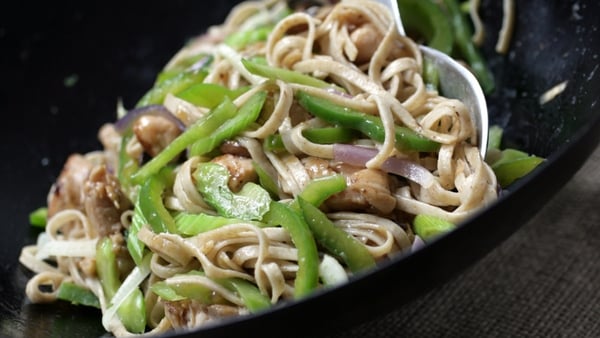 Chow Down Chicken Noodles
