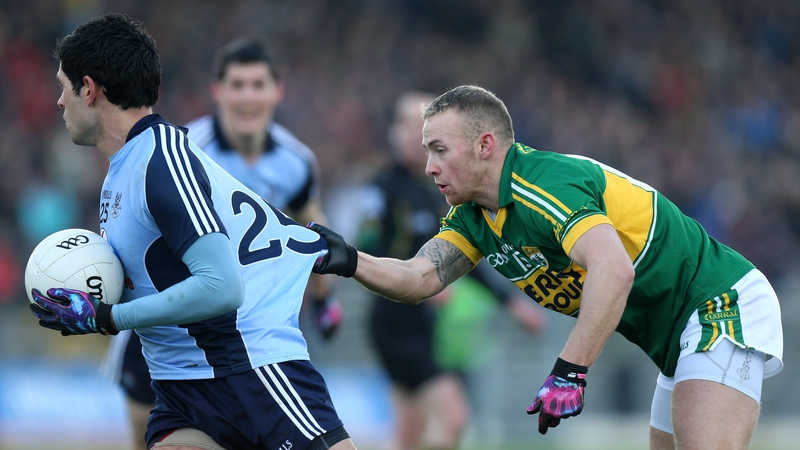 Kerry's Barry John Keane and Cian O'Sullivan of Dublin during yesterday's clash in Killarney
