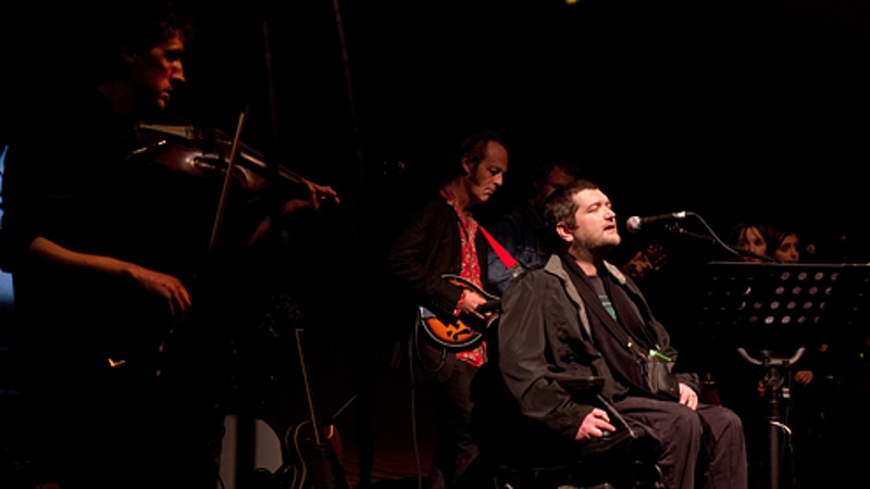 Fergus O'Farrell onstage