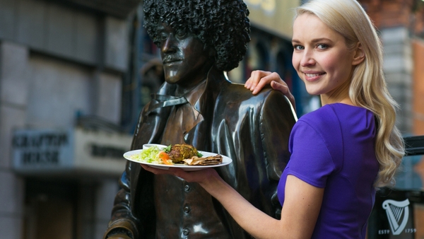 Top Irish model Teodora Sutra helps launch Dine In Dublin week