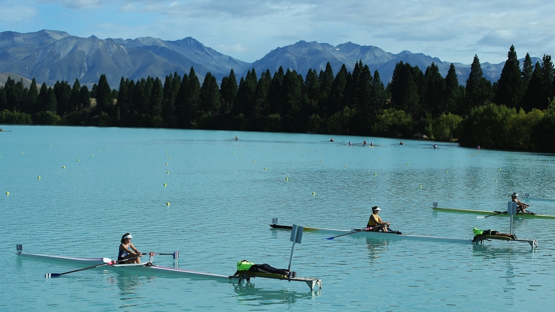 Neolithic women were found to have arm bones 11-16% stronger for their size than modern elite female rowers