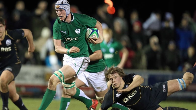 Gavin Thornbury makes a break for the Irish