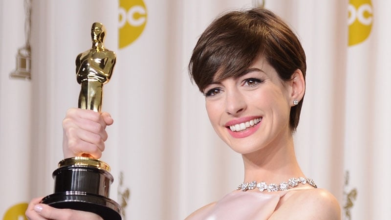 While her dress didn't win in the style stakes, she still took home Best Supporting Actress