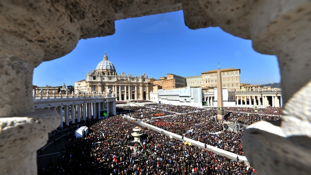 People travelled from all over Italy and abroad to thank the Pope and wish him well