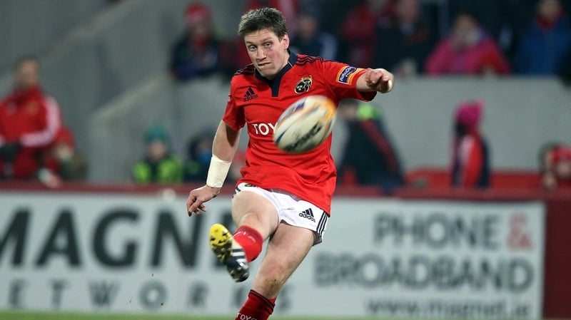Ronan O'Gara scored two penalties and a conversion in Munster's draw at Thomond Park