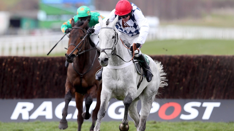 Simonsig had to fend off the determined challenge of Bailey Green