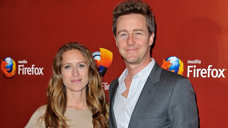 Norton, Robertson to welcome first baby "any day now"