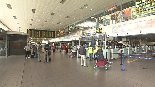 A Ryanair and Aer Lingus flight from Brussels to Dublin were cancelled this evening