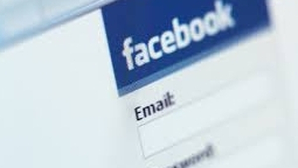 Facebook comments spook investors