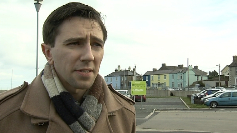 Simon Harris says there is an onus on the local authorities to collect development levies on a phased basis