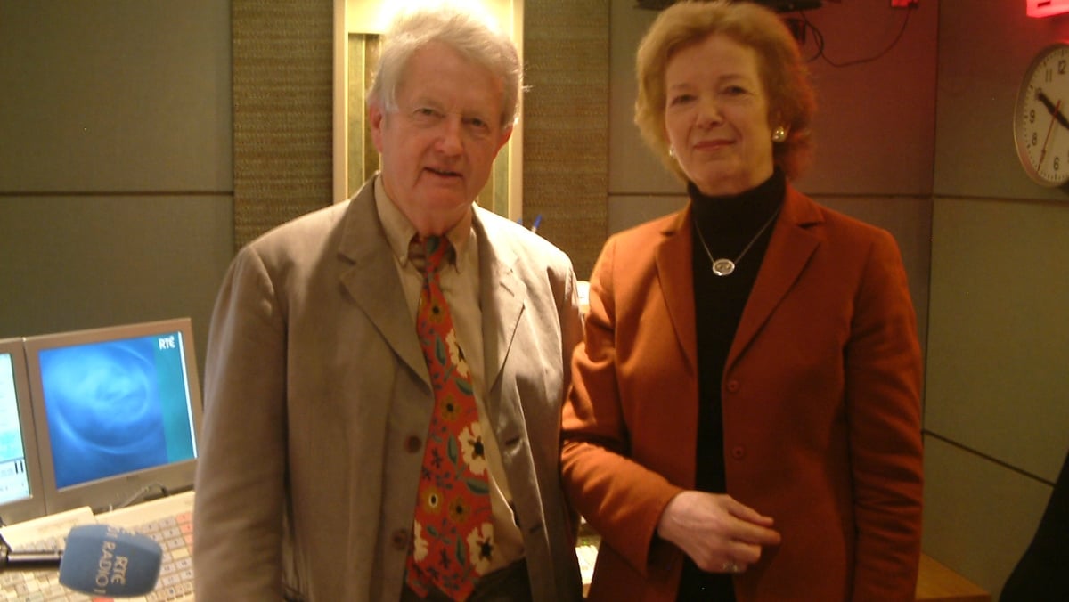 Mary Robinson talking to John Bowman