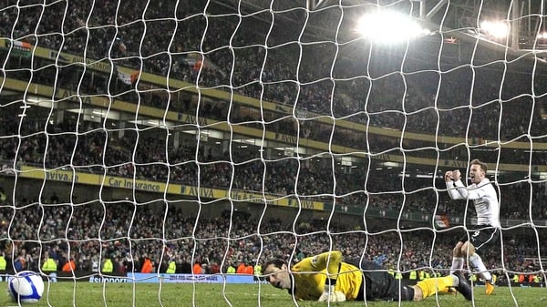 David Forde was powerless to prevent Austria's late, late leveller
