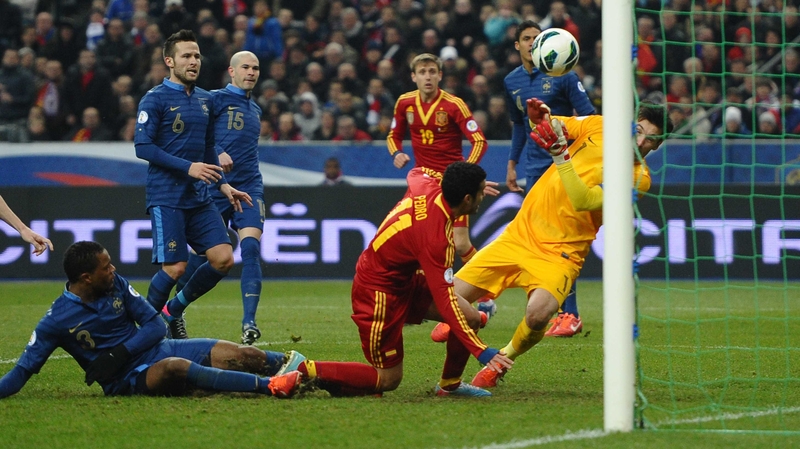 Pedro grabbed the only goal of the game as Spain saw off France in Paris