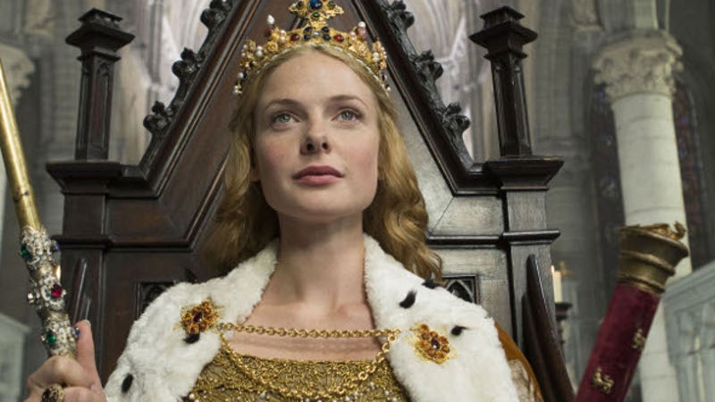The commoner Elizabeth Woodville (Rebecca Ferguson) is crowned Queen of England in The White Queen