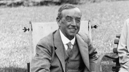 The prize was awarded to former British foreign secretary Arthur Henderson in 1934