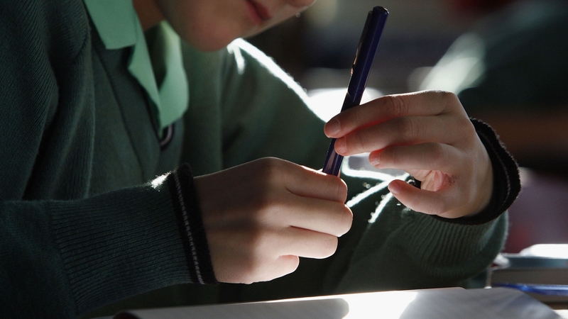 One school in Britain is to review whether or not to give students homework