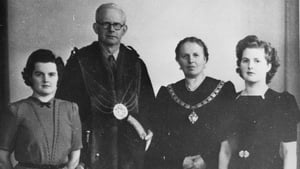 Future British prime minister, Margaret Thatcher with her parents and sister, Muriel pictured in 1944