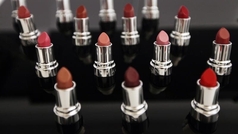 Sales of cosmetics, pharmaceuticals and medical articles slowed by 9% in November, new CSO figures show
