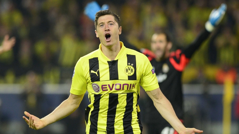 Robert Lewandowski will stay with Borussia Dortmund