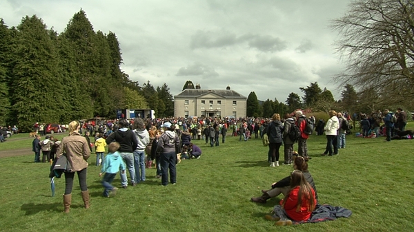 Thousands of people turned out in Co Wicklow this afternoon to highlight opposition to the plans