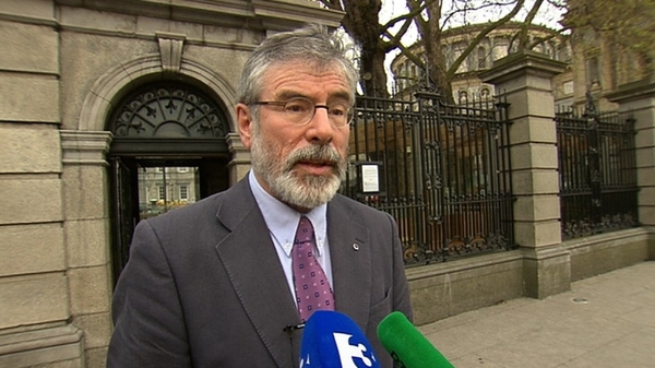 Gerry Adams has accused the Government of siding with the banks in the mortgage crisis
