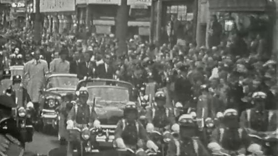 President Kennedy motorcade through Dublin city, 1963