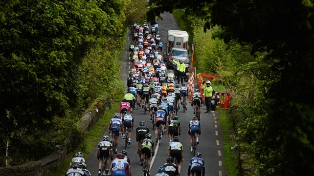 The peloton leave Doneraile