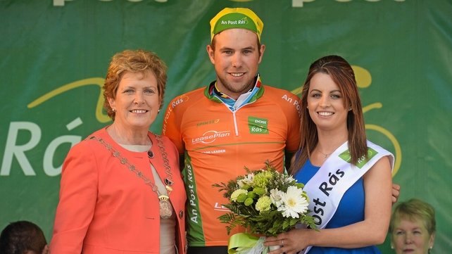 While De Pauw claimed the orange stage winner's jersey