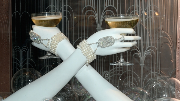 Tiffany's first quarter revenues up 10%