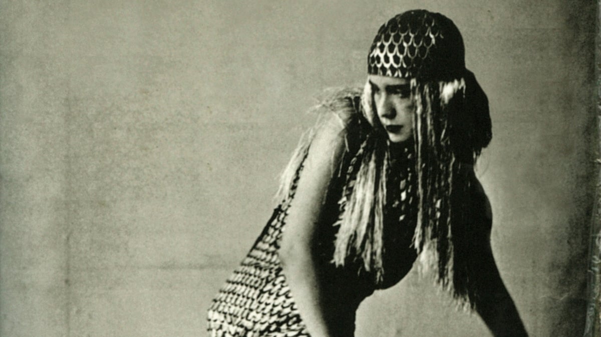 Lucia Joyce- Diving and Falling