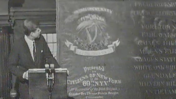 President Kennedy presents flat to Dáil Eireann, 1963