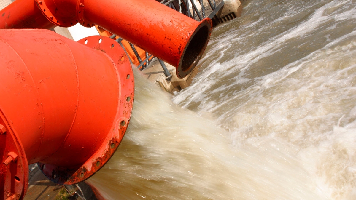 A failure by a Ringsend tank resulted in a discharge of sewage into Dublin Bay